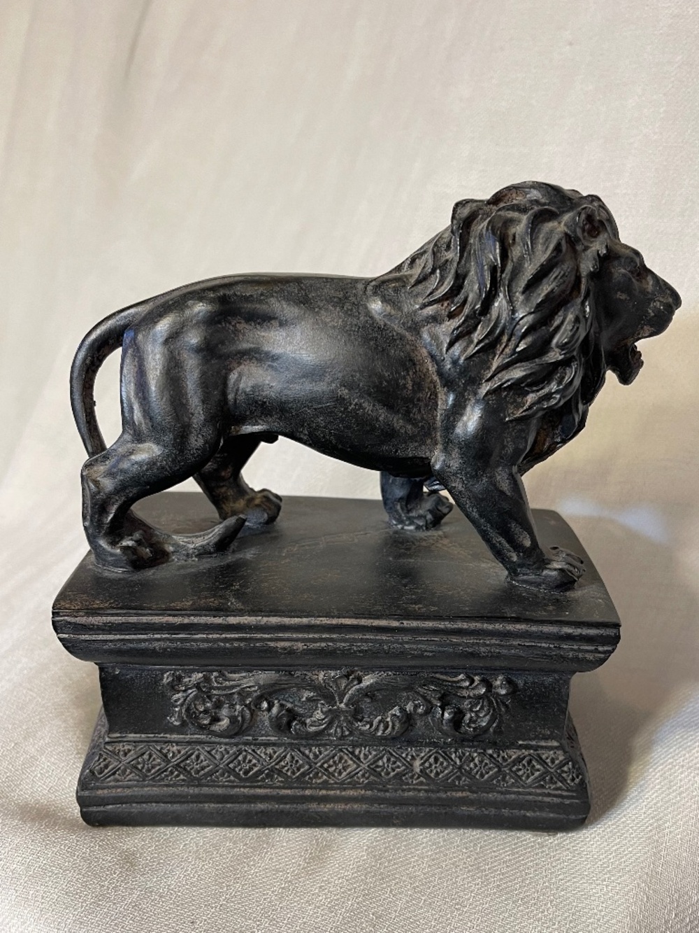 Lioness Black Decorative Lion Sculpture